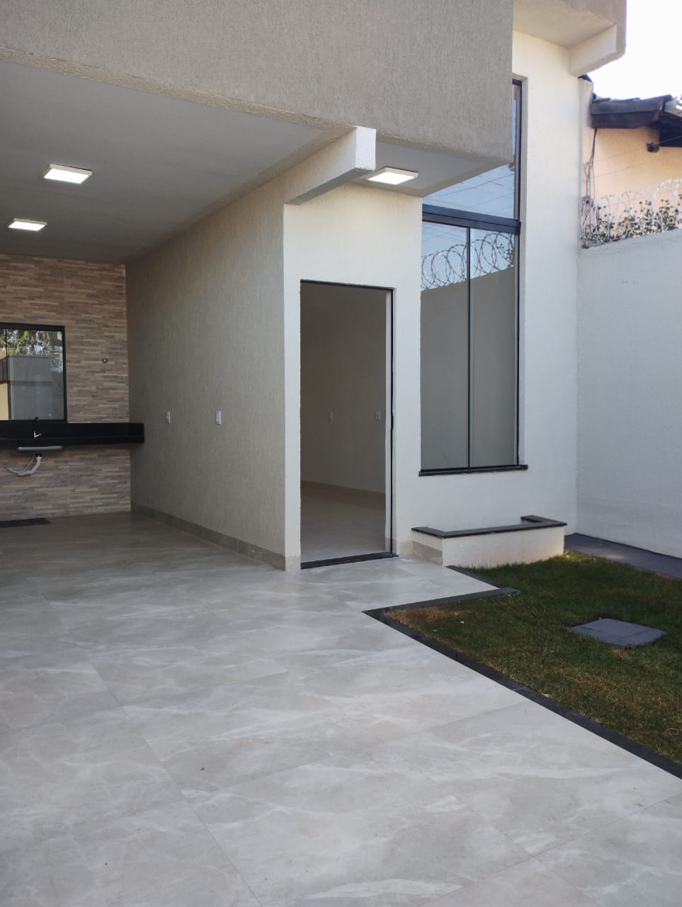 Fachada da casa à venda no Residencial Alice Barbosa, Goiânia
